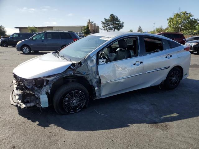 JTDKARFP6H3021217 - 2017 TOYOTA PRIUS PRIM SILVER photo 1