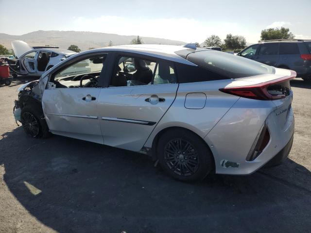 JTDKARFP6H3021217 - 2017 TOYOTA PRIUS PRIM SILVER photo 2