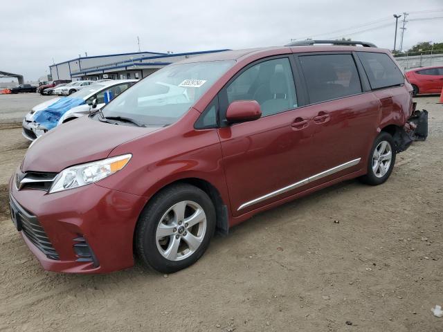 2018 TOYOTA SIENNA LE, 