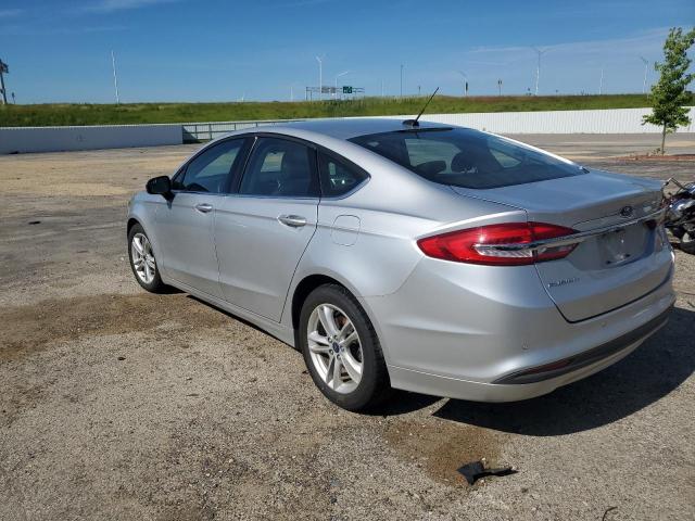 3FA6P0H72JR266554 - 2018 FORD FUSION SE SILVER photo 2