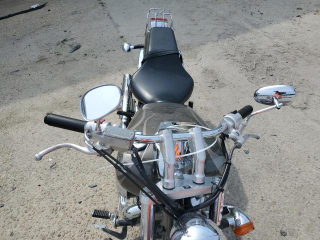JH2RC44486M000727 - 2006 HONDA VT750 CDA 银色 照片 5