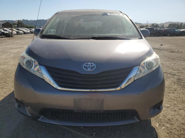 5TDKK3DC0BS100267 - 2011 TOYOTA SIENNA LE GRAY photo 5