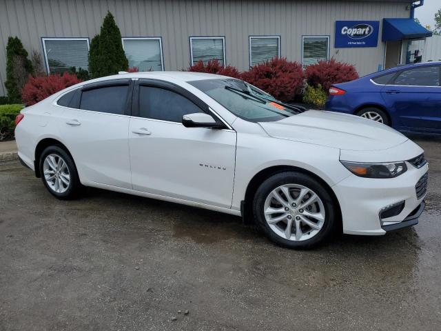 1G1ZD5ST7JF265117 - 2018 CHEVROLET MALIBU LT Weiß Foto 4