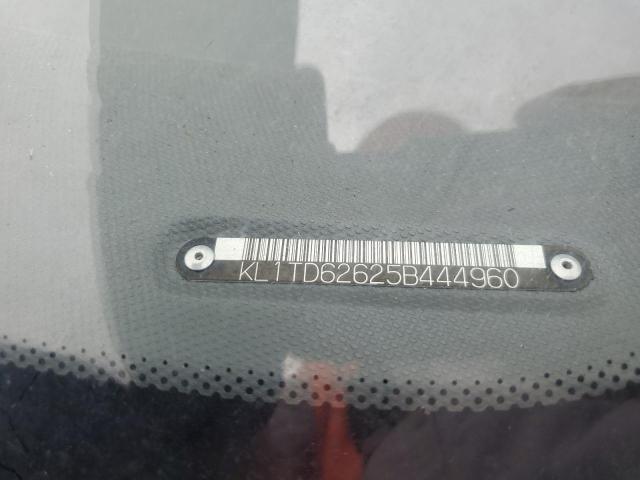 KL1TD62625B444960 - 2005 CHEVROLET AVEO BASE Gümüş foto 14