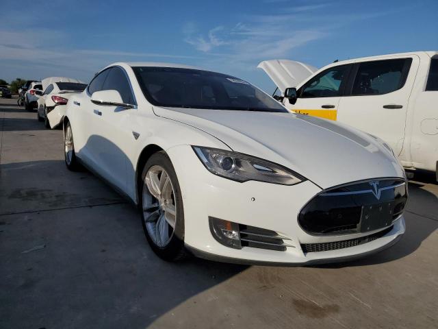 5YJSA1E13FF118714 - 2015 TESLA MODEL S თეთრი ფოტო 4