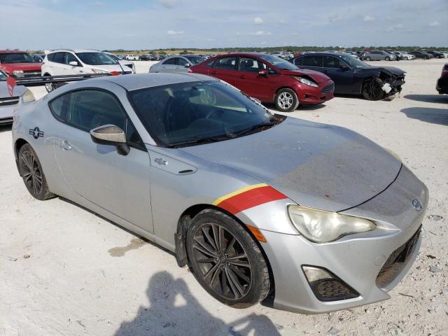 JF1ZNAA1XD1701429 - 2013 TOYOTA SCION FR-S 银色 照片 4