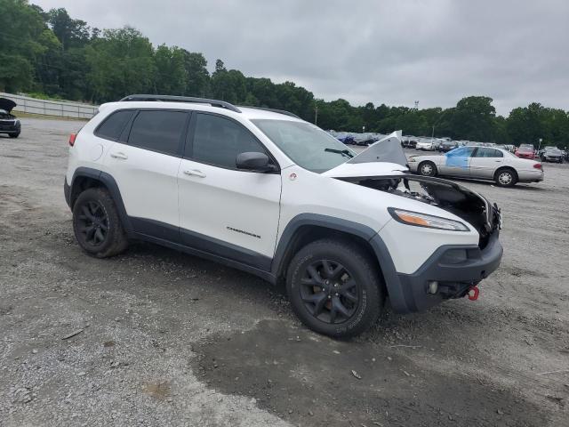 1C4PJMBB8JD532673 - 2018 JEEP CHEROKEE TRAILHAWK WHITE photo 4
