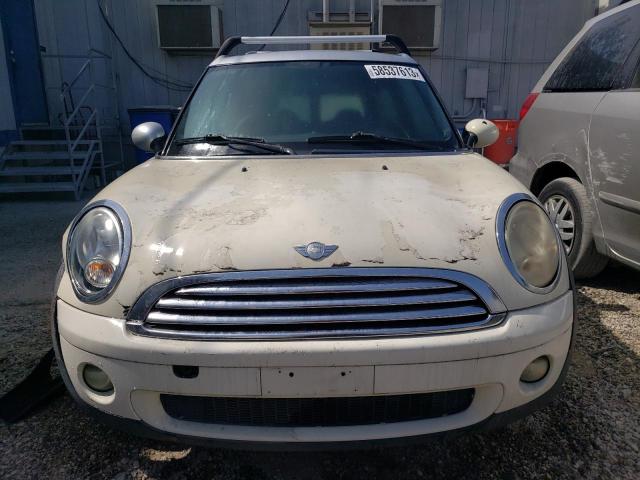 WMWML33558TJ46967 - 2008 MINI COOPER CLUBMAN WHITE photo 5