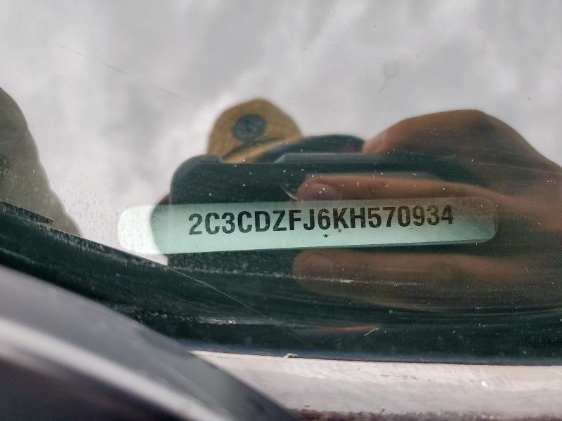 2C3CDZFJ6KH570934 - 2019 DODGE CHALLENGER R/T SCAT PACK GRAY photo 12