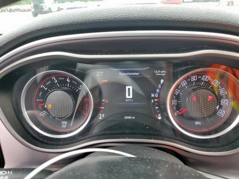 2C3CDZFJ6KH570934 - 2019 DODGE CHALLENGER R/T SCAT PACK GRAY photo 9