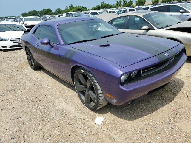 2B3CJ7DW2AH174801 - 2010 DODGE CHALLENGER SRT-8 紫色 照片 4