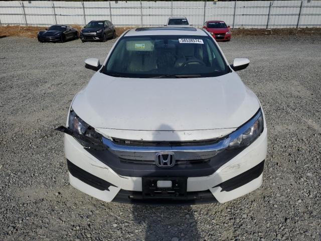 2HGFC2F71HH568297 - 2017 HONDA CIVIC EX WHITE photo 5