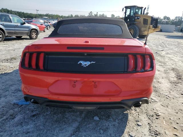 1FATP8UH1J5123999 - 2018 FORD MUSTANG RED photo 6