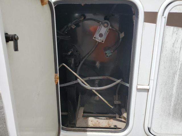 4YDF3242XA4731082 - 2010 KEYSTONE MONTANA WHITE photo 8