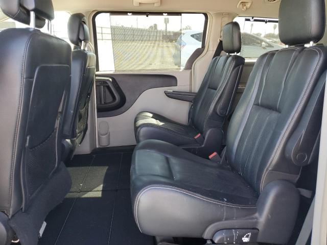 2A4RR8DG6BR702751 - 2011 CHRYSLER TOWN & COU TOURING L WHITE photo 11