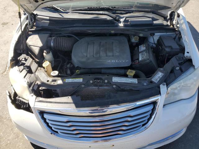 2A4RR8DG6BR702751 - 2011 CHRYSLER TOWN & COU TOURING L WHITE photo 12