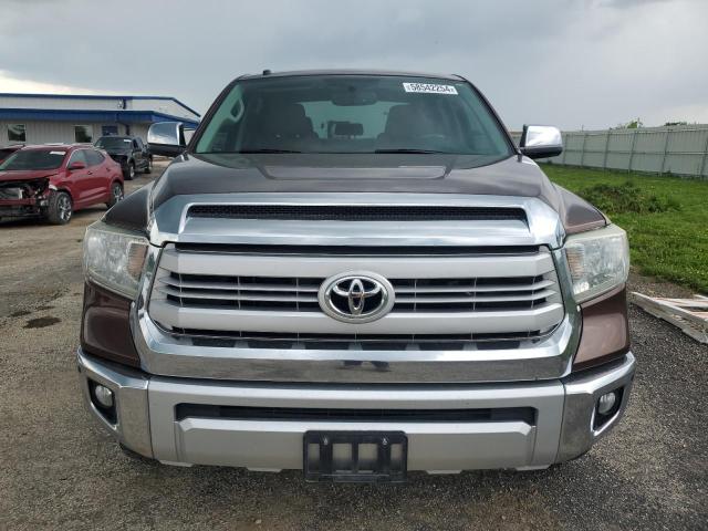 5TFAW5F15EX378605 - 2014 TOYOTA TUNDRA CREWMAX PLATINUM 棕色 照片 5