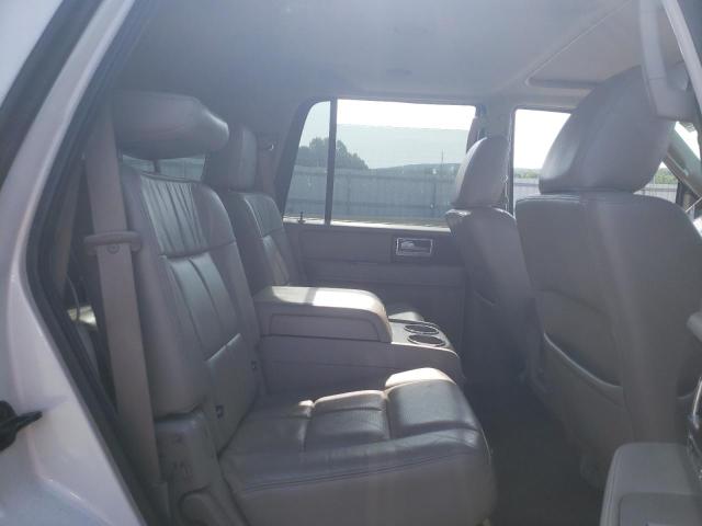 5LMFU28549LJ00472 - 2009 LINCOLN NAVIGATOR თეთრი ფოტო 11