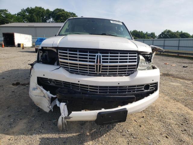 5LMFU28549LJ00472 - 2009 LINCOLN NAVIGATOR თეთრი ფოტო 5