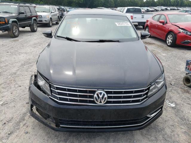 1VWAA7A33JC014023 - 2018 VOLKSWAGEN PASSAT S BLACK photo 5