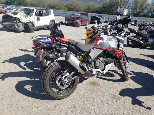 ZDMXANDT0PB006347 - 2023 DUCATI DESERT X GRAY photo 4