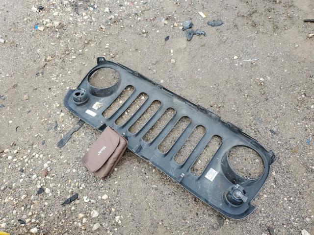 1C4BJWDG7HL566263 - 2017 JEEP WRANGLER U SPORT BLUE photo 13