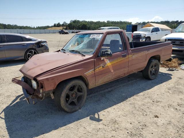 JT4RN55R2F0156711 - 1985 TOYOTA PICKUP 1/2 TON RN55 TWO TONE photo 1