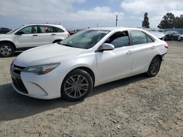 2015 TOYOTA CAMRY LE, null