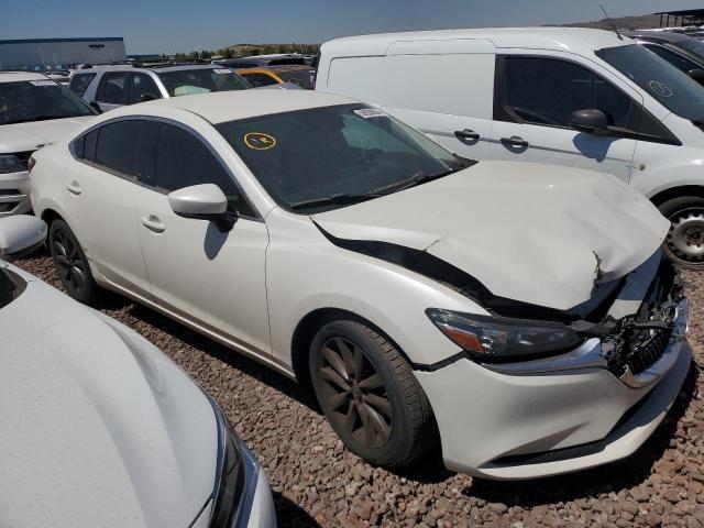 JM1GL1UM5J1305563 - 2018 MAZDA 6 SPORT Biały zdjęcie 4