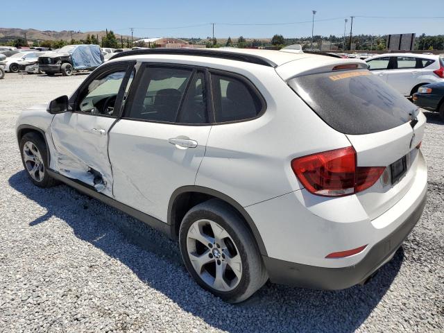 WBAVM1C59FV318716 - 2015 BMW X1 SDRIVE28I WHITE photo 2