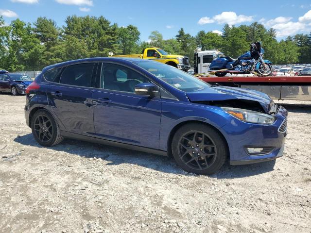 1FADP3K27GL354125 - 2016 FORD FOCUS SE BLUE photo 4