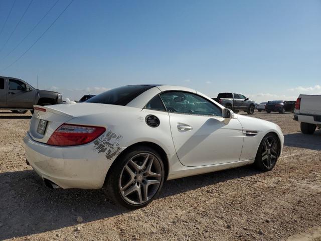 WDDPK4HA6DF065540 - 2013 MERCEDES-BENZ SLK 250 WHITE photo 3