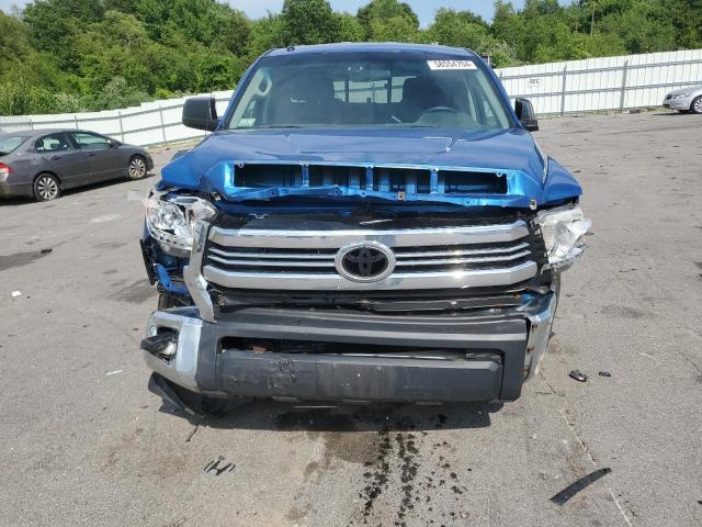5TFUY5F17GX498559 - 2016 TOYOTA TUNDRA DOUBLE CAB SR/SR5 BLUE photo 5