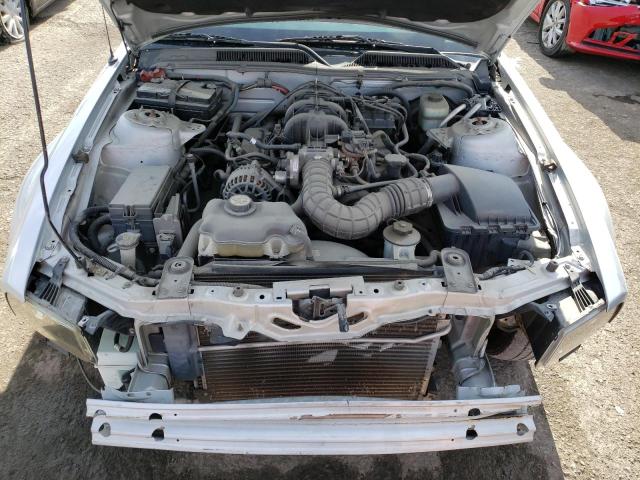 1ZVFT80N065246471 - 2006 FORD MUSTANG SILVER photo 11