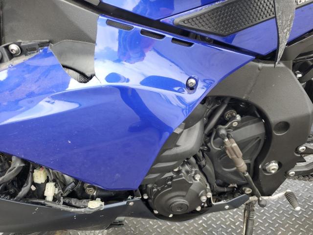 JYARN66Y7NA000678 - 2022 YAMAHA YZFR1 BLUE photo 5