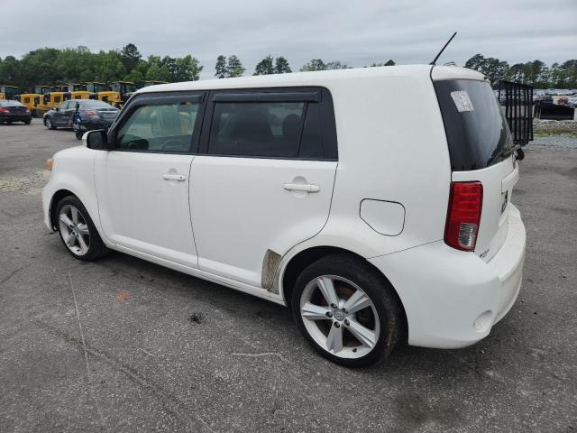 JTLZE4FE7B1125825 - 2011 TOYOTA SCION XB WHITE photo 2