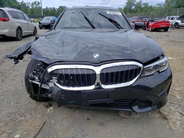 3MW5R7J05M8B99770 - 2021 BMW 330XI BLACK photo 5