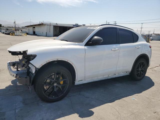 ZASPAJAN3K7C70949 - 2019 ALFA ROMEO STELVIO WHITE photo 1