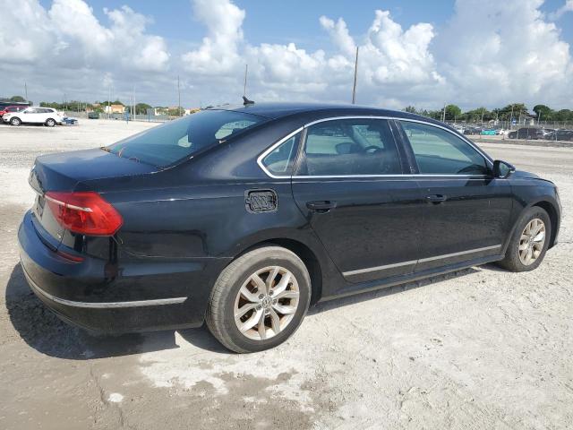 1VWAT7A33GC056176 - 2016 VOLKSWAGEN PASSAT S BLACK photo 3