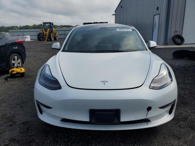 5YJ3E1EA6NF307509 - 2022 TESLA MODEL 3 WHITE photo 5