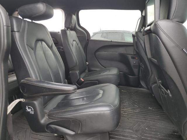 2C4RC1EG3LR203601 - 2020 CHRYSLER PACIFICA TOURING L PLUS GRAY photo 11