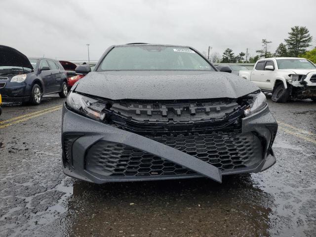 4T1DAACK7SU044781 - 2025 TOYOTA CAMRY XSE GRAY photo 5