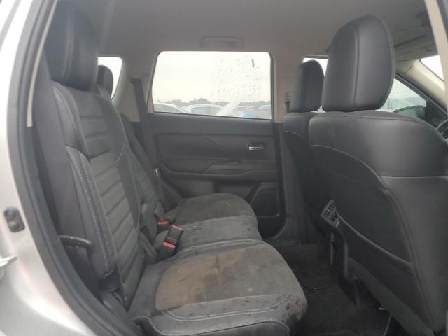 JA4AD3A30LZ032184 - 2020 MITSUBISHI OUTLANDER SE SILVER photo 11