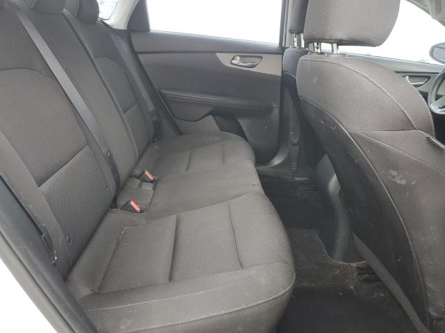 3KPF24ADXKE076428 - 2019 KIA FORTE FE 白色 照片 10