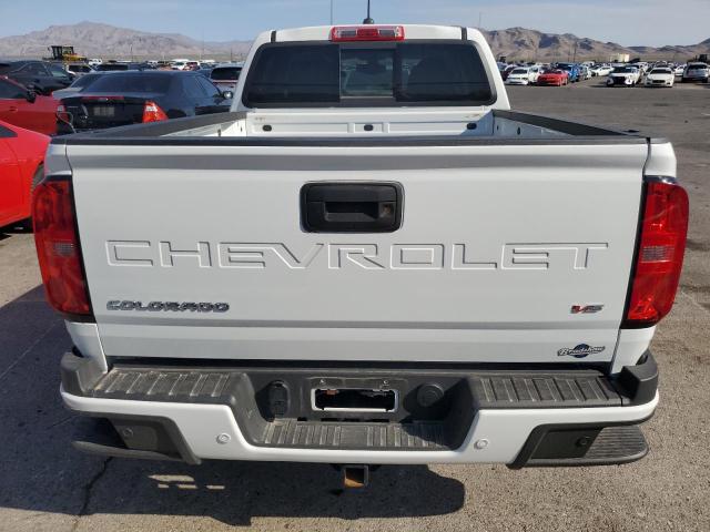 1GCGTDEN8N1183280 - 2022 CHEVROLET COLORADO Z71 WHITE photo 6