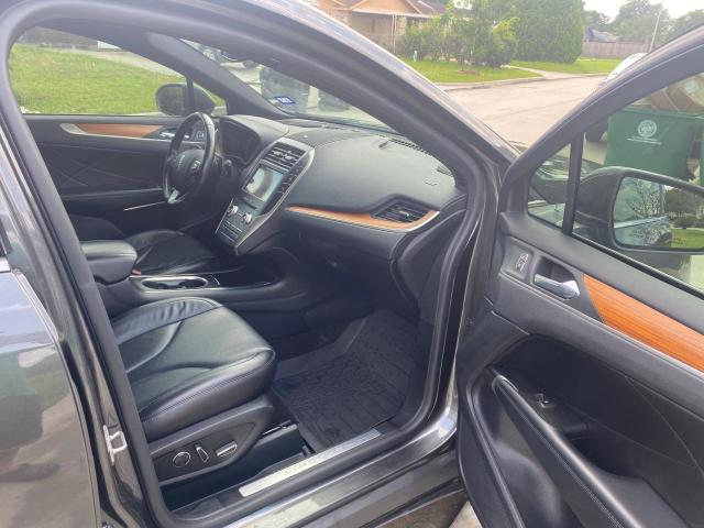 5LMCJ3C97KUL44130 - 2019 LINCOLN MKC RESERVE GRAY photo 5