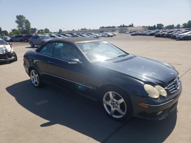 WDBTK75J45F136328 - 2005 MERCEDES-BENZ CLK 500 BLUE photo 4
