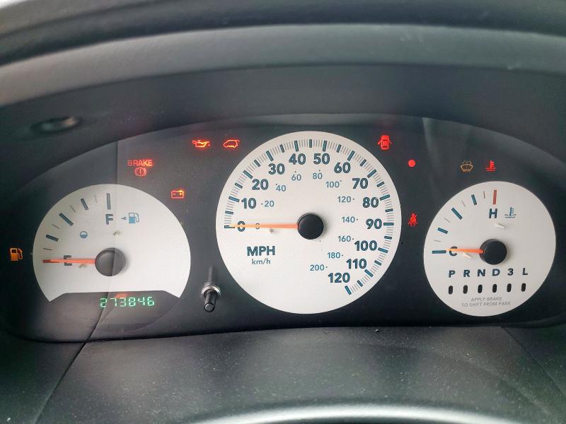 1C4GP45RX5B399696 - 2005 CHRYSLER TOWN & COU თეთრი ფოტო 9