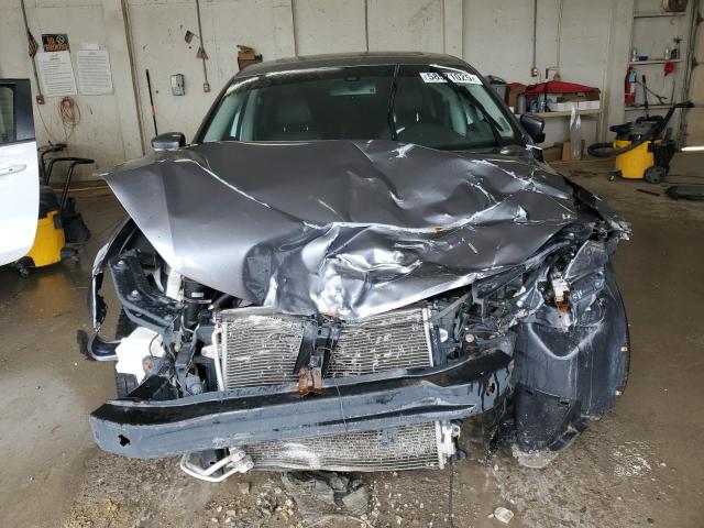 1VWBN7A35DC025831 - 2013 VOLKSWAGEN PASSAT SE 灰色 照片 5