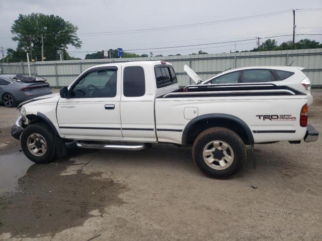 4TASN92N9YZ663769 - 2000 TOYOTA TACOMA XTRACAB PRERUNNER თეთრი ფოტო 2